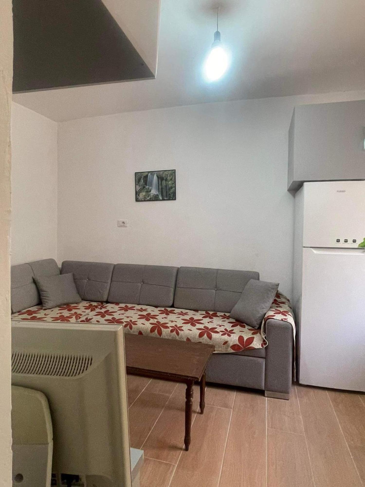 Hotel Gjika Sarande Ngoại thất bức ảnh