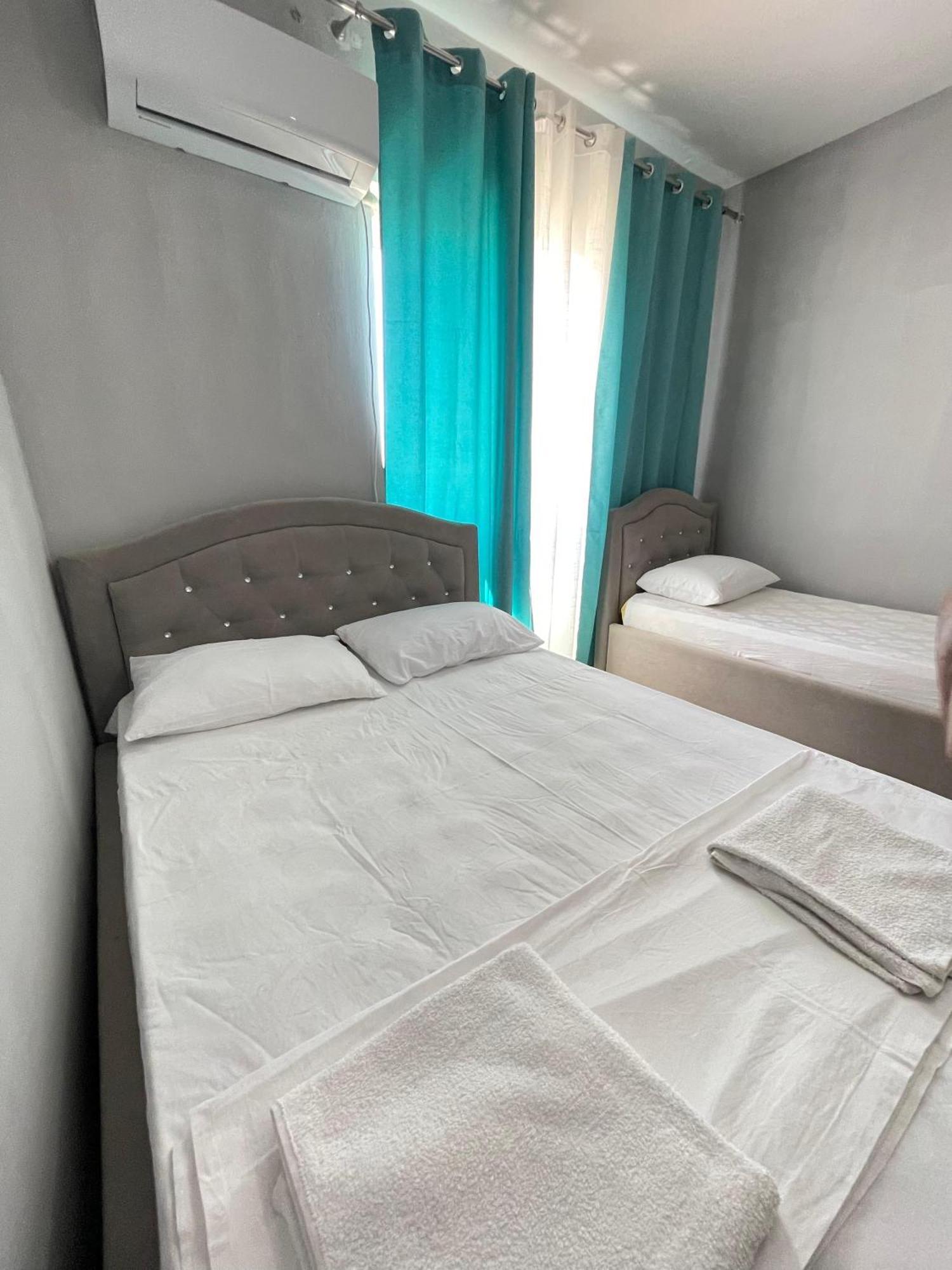 Hotel Gjika Sarande Ngoại thất bức ảnh