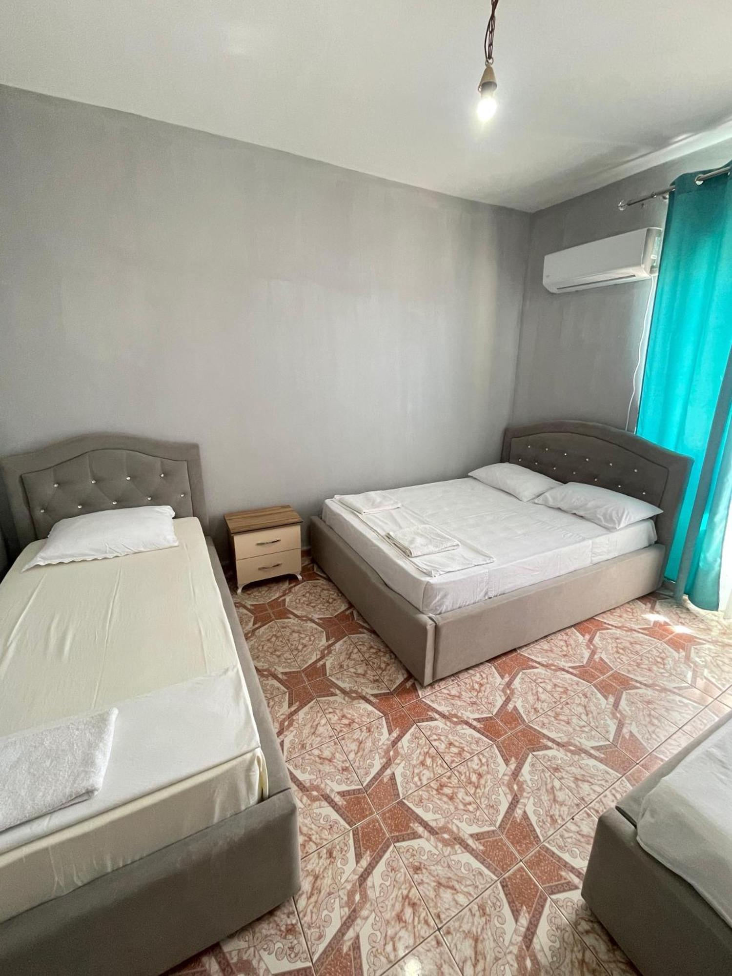 Hotel Gjika Sarande Ngoại thất bức ảnh