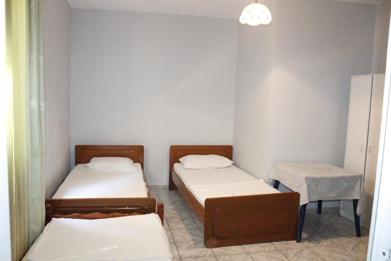 Hotel Gjika Sarande Ngoại thất bức ảnh